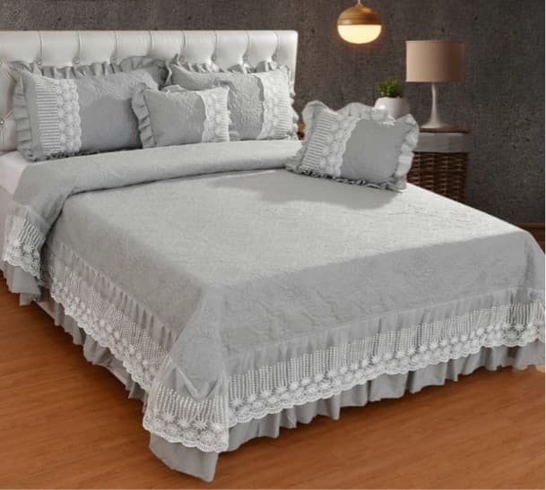 Butterfly (5pcs Bedding Set) with Net Frill
